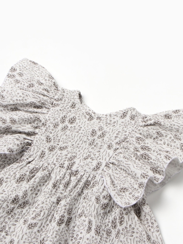 Комплект для девочки (блузка, шорты) MINAKU цвет белый, рост 98 см