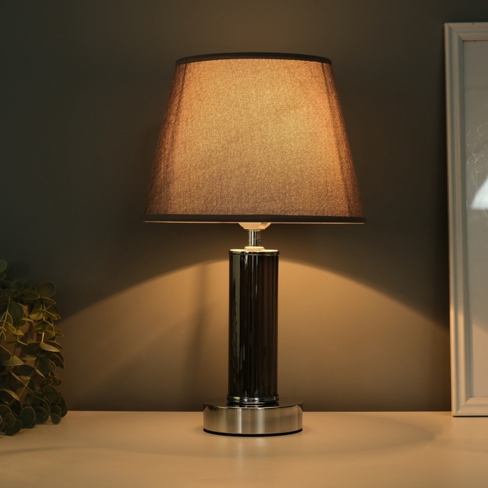 Лампа настольная "Арабеска" 1х40Вт Е27 хром/серый 22х22х36см