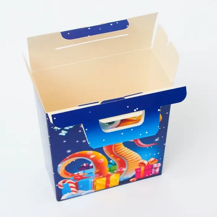 Подарочная коробка Новогодняя Презент &laquo;Диско&raquo; с анимацией, для сладких подарков, 15.5&times;7&times;19 см