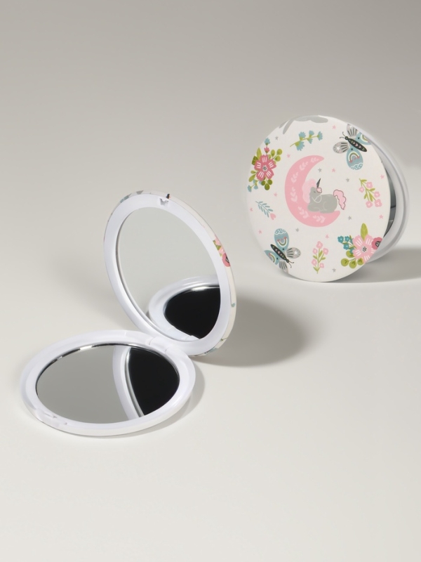 Зеркало складное &laquo;Единороги&raquo;, d = 7,3 см, с увеличением, цвет белый