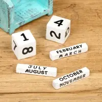 Календарь настольный "Полосатый кот" дерево 7х4х14 см, цв. чёрно-белый