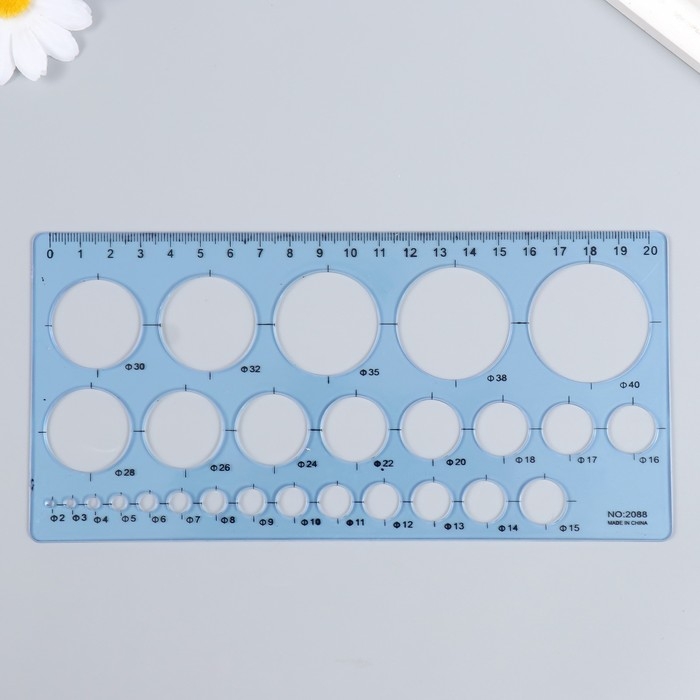 Набор для квиллинга (клей ПВА, инструмент для квиллинга, 240 полосок 0,5 см) МИКС Набор для квиллинга (клей ПВА, инструмент для квиллинга, 240 полосок 0,5 см) МИКС