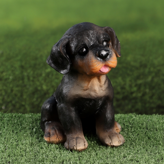 Садовая фигура "Щенок ротвейлера" 13х15х18см ///