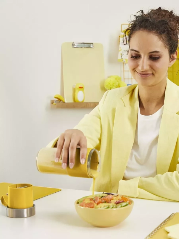 Портативный блендер Lightmix LM1C0210