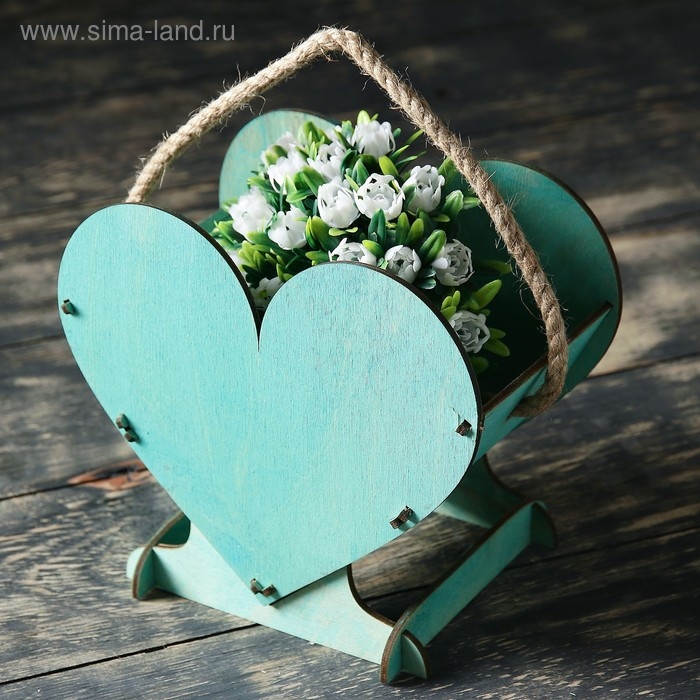 Кашпо деревянное 17.7×10.5×15 см уникальное Кашпо деревянное 17.7×10.5×15 см уникальное "Сердце на двоих", ручка верёвка, тиффани