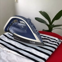 Паровой утюг Ultragliss Plus FV6824E0, 2800 Вт, синий