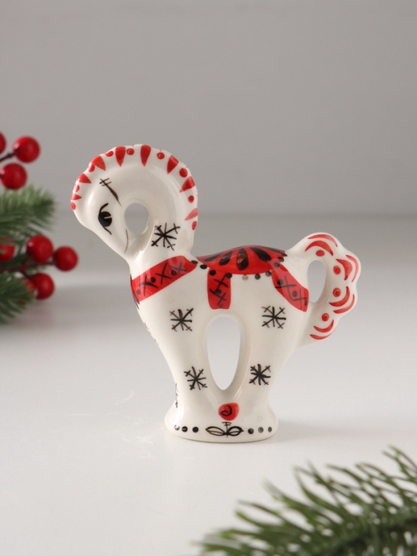 Статуэтка фарфоровая "Лошадь Классика", /авторская роспись О.Огородниковой/  10 см