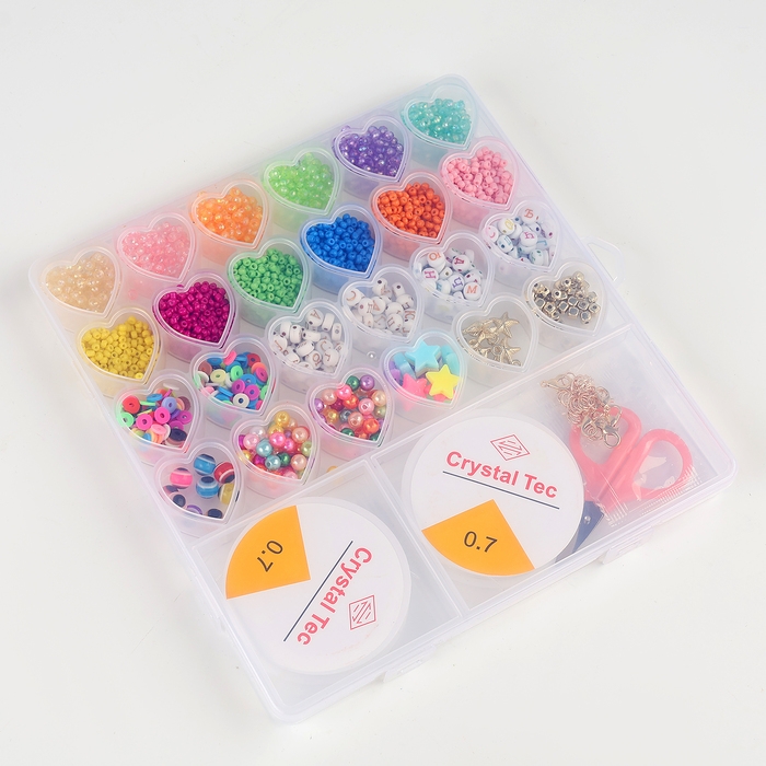 Украшение из бусин «Сердце» Украшение из бусин «Сердце»