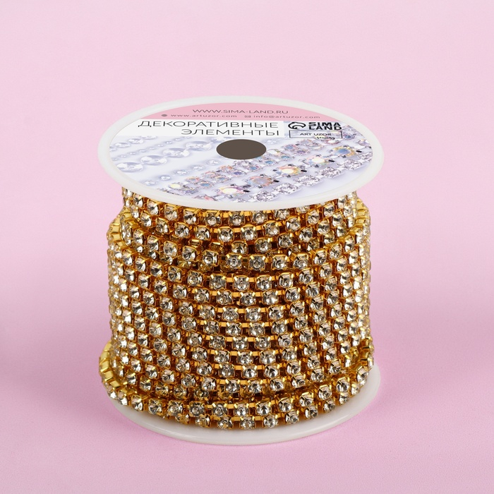 Цепь со стразами, металл, стекло, 3,5 мм, 9 &plusmn; 1 м, цвет золотой