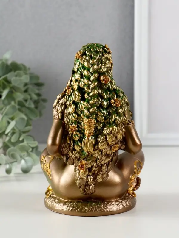 Сувенир полистоун "Природа-мать" 10,5х9,3х17 см