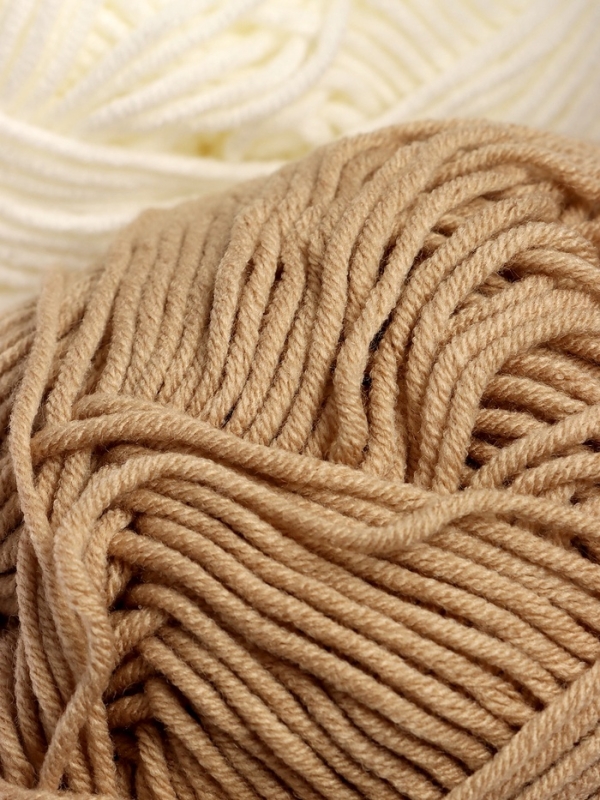 Развивающий набор "Шнуровка с пряжей. Животные фермы"