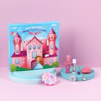 Набор детской косметики &laquo;Мир красоты&raquo;