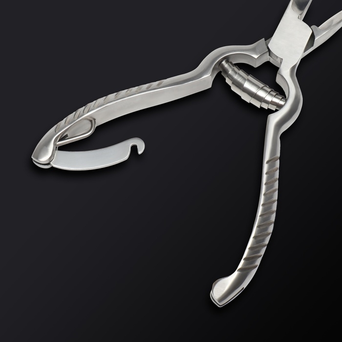 Кусачки педикюрные &laquo;Premium&raquo;, с фиксатором, усиленные, 13,8 см, длина лезвия - 19 мм, цвет серебристый