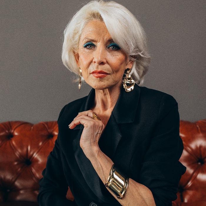 Браслет металл &laquo;Манжета&raquo; изгиб с полосой, цвет золото