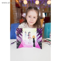 Магнитная игра &laquo;Одень куклу: топ-модель&raquo;