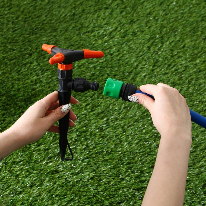 Распылитель 3-лепестковый, под коннектор, пика, пластик, «Жук» Распылитель 3-лепестковый, под коннектор, пика, пластик, «Жук»