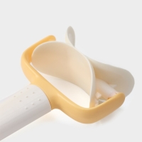 Ролик для вырезания кругов из теста Доляна &laquo;Ваниль&raquo;, d=7 см, 17,5 см