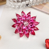 Брошь &laquo;Цветок&raquo; хризантема, цвет малиновый в серебре