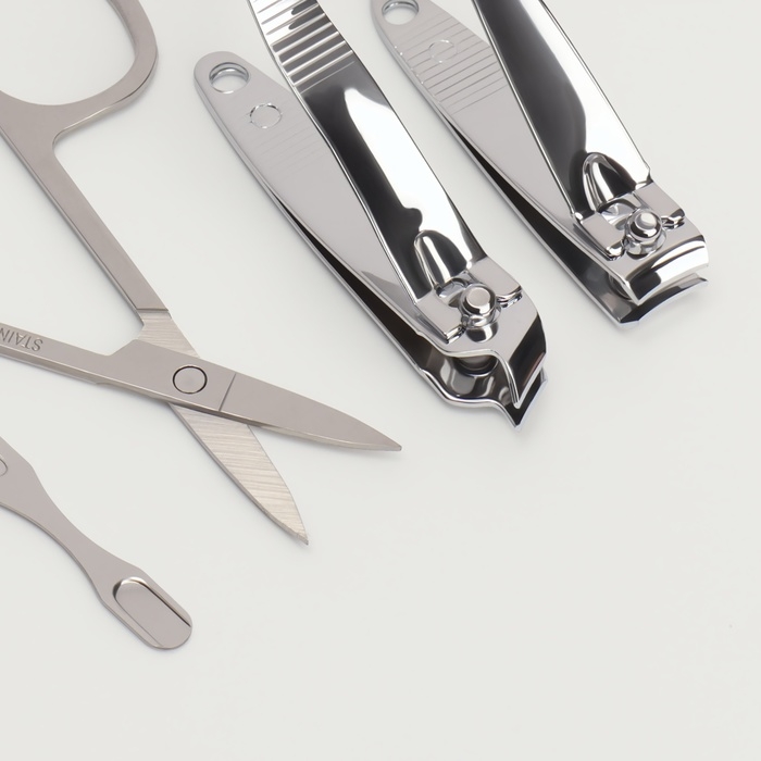 Набор маникюрный «Тренд», 6 предметов, в футляре, цвет чёрный Набор маникюрный «Тренд», 6 предметов, в футляре, цвет чёрный