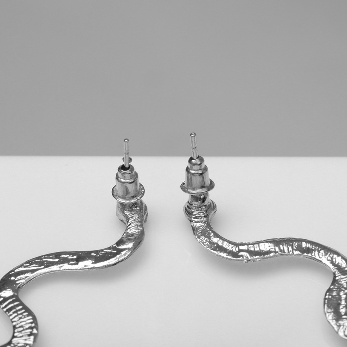 Новый год! Символ года 2025! Серьги висячие &laquo;Змея&raquo; тонкая, цвет чёрный в серебре