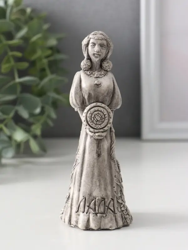 Фигура славянская богиня &laquo;Лада&raquo; 12&times;4.5&times;5 см, серая