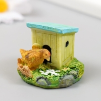Фигурка для флорариума полистоун "Курочка у курятника" МИКС 4х4х3,7 см