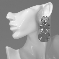 Клипсы висячие &laquo;Лёгкость&raquo; трио, цвет серебро