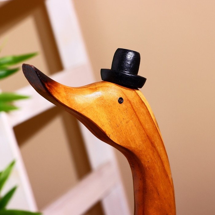 Сувенир "Утка в костюме" дерево 60 см