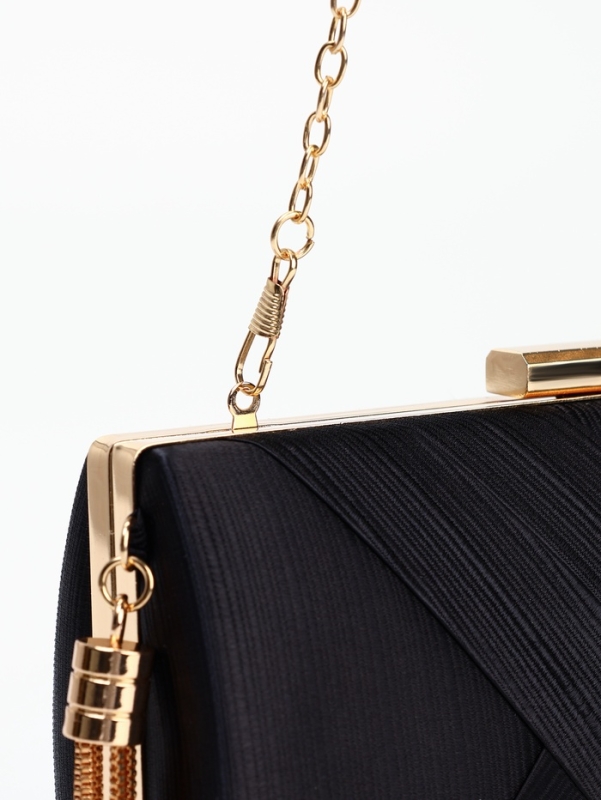 Сумка-клатч на фермуаре, цвет чёрный Сумка-клатч на фермуаре, цвет чёрный