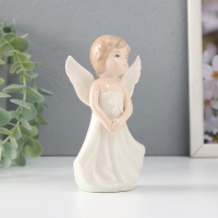 Сувенир керамика "Девочка-ангел в белом сарафане" 6,8х4,3х11,5 см Сувенир керамика "Девочка-ангел в белом сарафане" 6,8х4,3х11,5 см