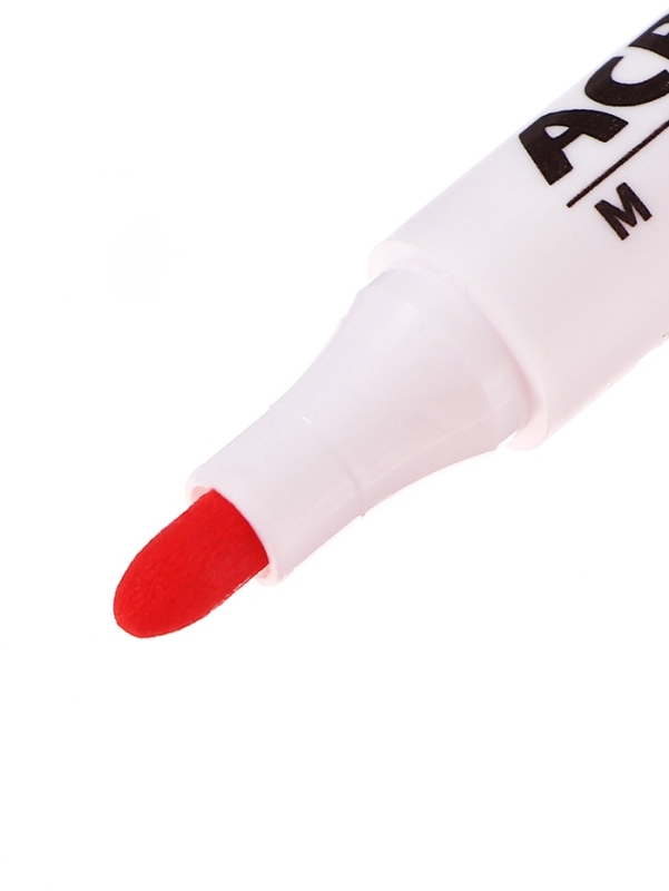 Набор акриловых маркеров 18 цветов в пластиковом тубусе