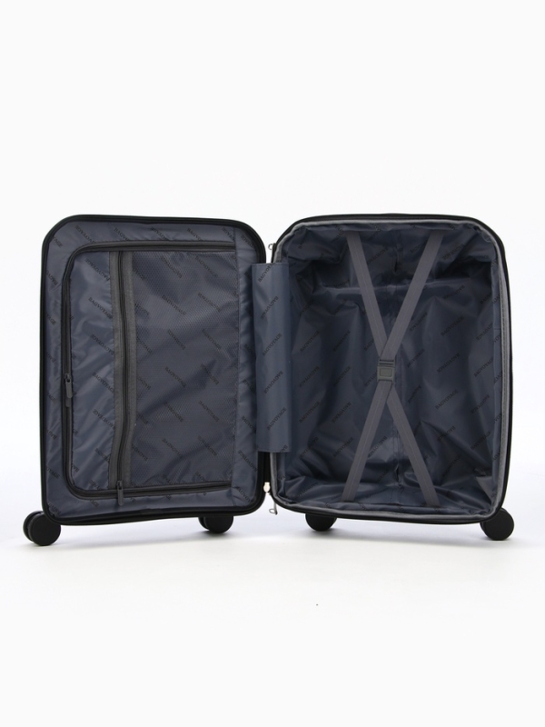 Чемодан 20", PP, 38*22*56, отд на молнии, отд/ноут, код замок, 4 колеса, черный