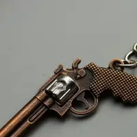 Брелок металл "Револьвер" крутится барабан МИКС 5,8х2,8х0,9 см