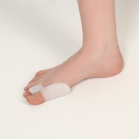 Корректоры - разделители для пальцев ног, с накладкой на косточку большого пальца, 1 разделитель, силиконовые, 8,5 &times; 4,5 см, пара, цвет белый