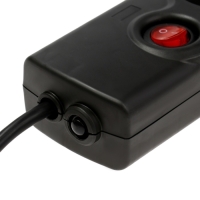 Сетевой фильтр Luazon Lighting, 5 розеток, 5 м, 2200 Вт, 3х0.75 мм2, 10 A, 220 В, c предохранителем, черный