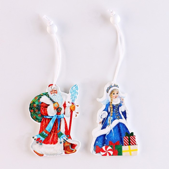 Набор новогодних подвесок &laquo;Дед Мороз и Снегурочка&raquo; 12 шт., МИКС