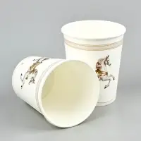 Стакан бумажный "Лошадь, карусель" , белый 18 см (250 мл)