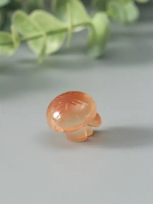 Сувенир эпоксидная смола флюоресцентный "Грибочки" набор 9 шт 1х2,4 см