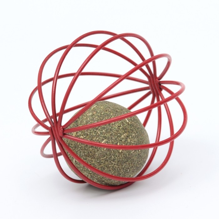 Шарик для кошек из прессованной кошачьей Шарик для кошек из прессованной кошачьей "Мята в шаре"