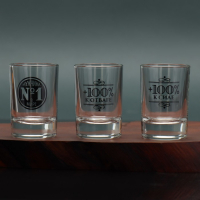 Подарочный набор &laquo;Крутой мужик&raquo;, рюмки и карты