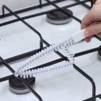 Щётка для чистки посуды и решёток-гриль Raccoon, треугольник, 24&times;6,5х1,5 см, цвет белый