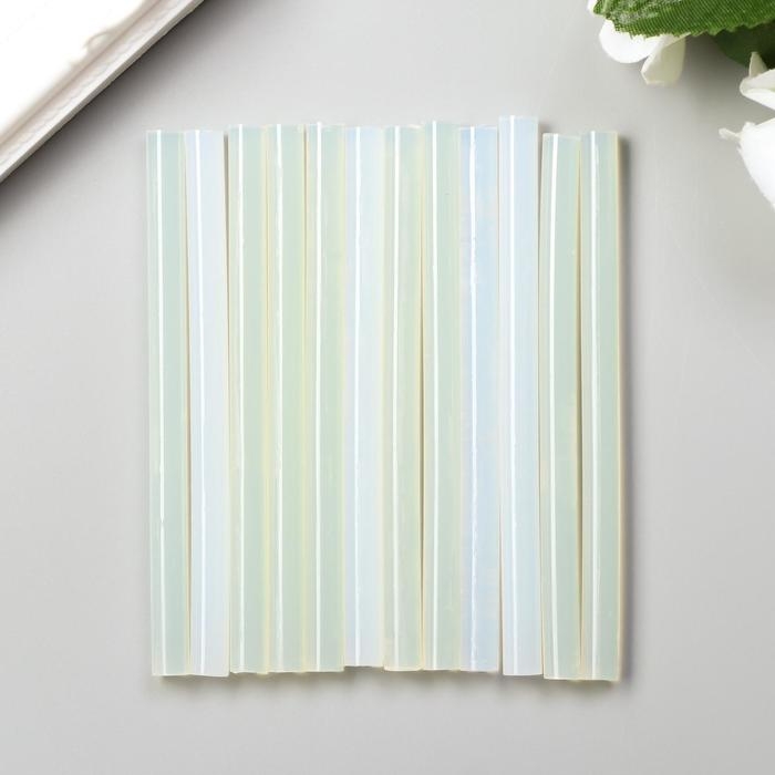 Клей для клеевого пистолета в стержнях прозрачный d=7 мм l=10 см (набор 12 шт) Клей для клеевого пистолета в стержнях прозрачный d=7 мм l=10 см (набор 12 шт)