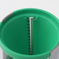 Овощерезка соломкой Доляна, 7×7×13 см, цвет МИКС Овощерезка соломкой Доляна, 7×7×13 см, цвет МИКС