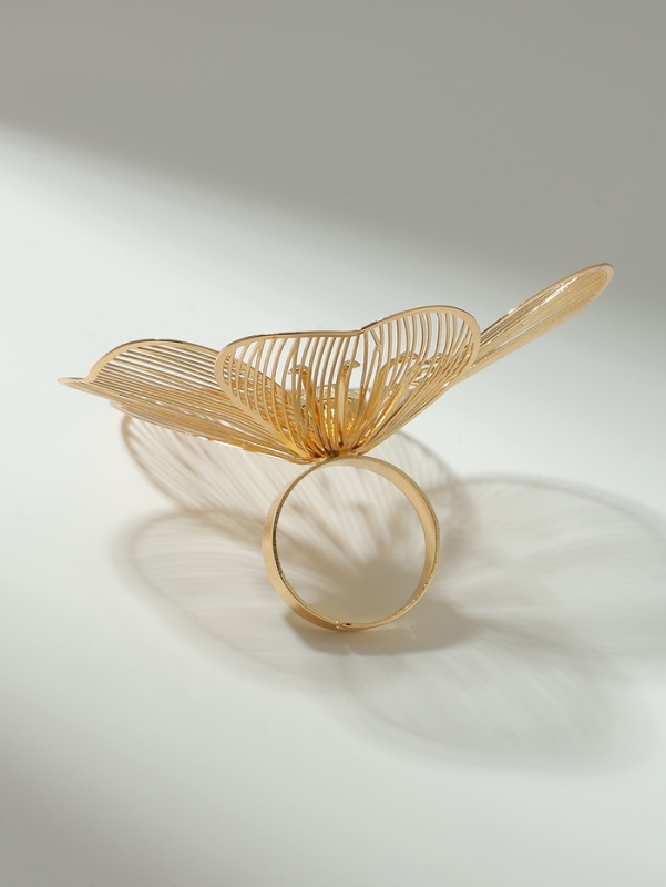 Кольцо «Цветок» стразинка, безразмерное, цвет золото Кольцо «Цветок» стразинка, безразмерное, цвет золото