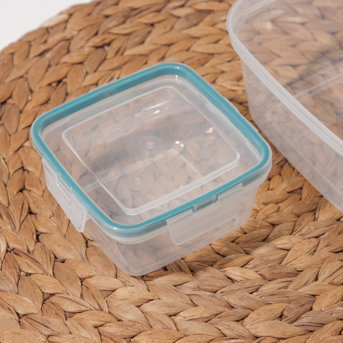 Набор контейнеров для продуктов с защёлкой, герметичная крышка, 3 шт: 400 мл, 800 мл, 1,5 л, прозрачные, крышка голубая Набор контейнеров для продуктов с защёлкой, герметичная крышка, 3 шт: 400 мл, 800 мл, 1,5 л, прозрачные, крышка голубая