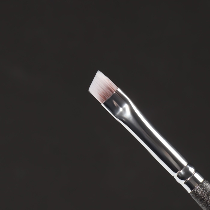 Кисть для макияжа &laquo;PREMIUM&raquo;, 15,8 см, цвет чёрный