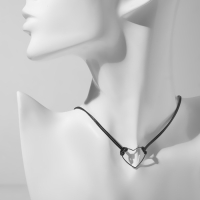Чокер &laquo;Сердце&raquo;, цвет чёрный в серебре, L= 35 см
