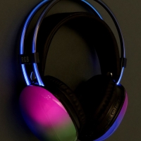 Наушники полноразмерные Mybit W-33, RGB подсветка, BT5.3, 800 мАч, Type-C, чёрные Наушники полноразмерные Mybit W-33, RGB подсветка, BT5.3, 800 мАч, Type-C, чёрные