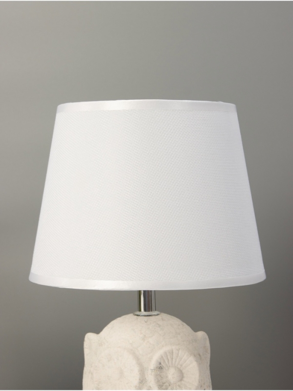 Настольная лампа "Майа" 1х40Вт Е14 белый 20х20х32,5см