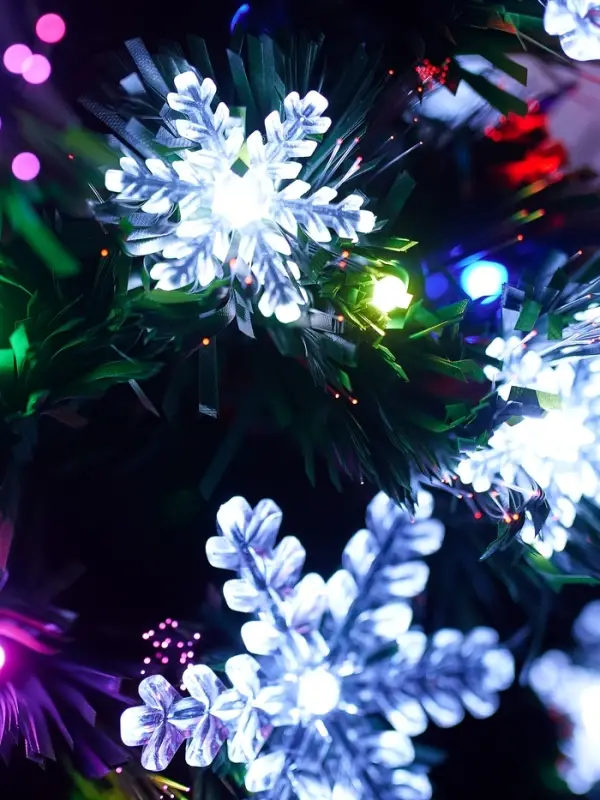 Ёлка фиброоптическая &laquo;Снежинки&raquo; 90 см, d нижнего яруса 45 см, 80 веток, мигание